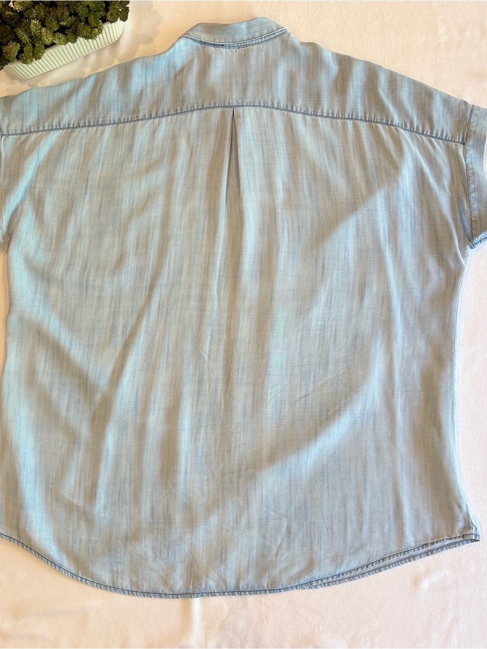 Soft Surroundings Je Veux TENCEL Light Blue Button-Front Tunic Shirt - Women - Picture 3 of 7